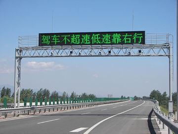 Energy - saving Message Text Dual Tri Color Scrolling Traffic LED Sign P10mm on the Highway Traffic