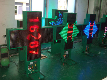 ROHS High Resolution Double Color Cross Scrolling LED Sign 2R1G1B 6944 dots / sqm